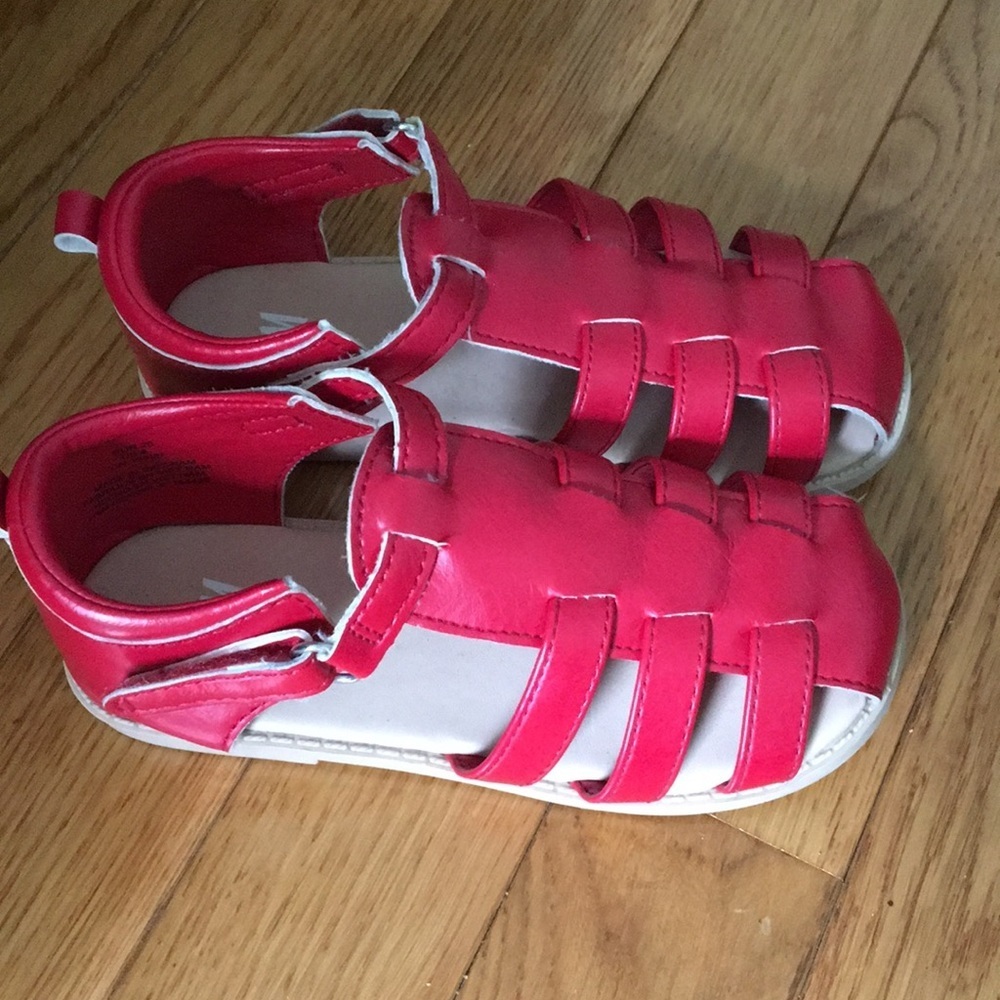 H&M fisherman sandals euc size 8 red